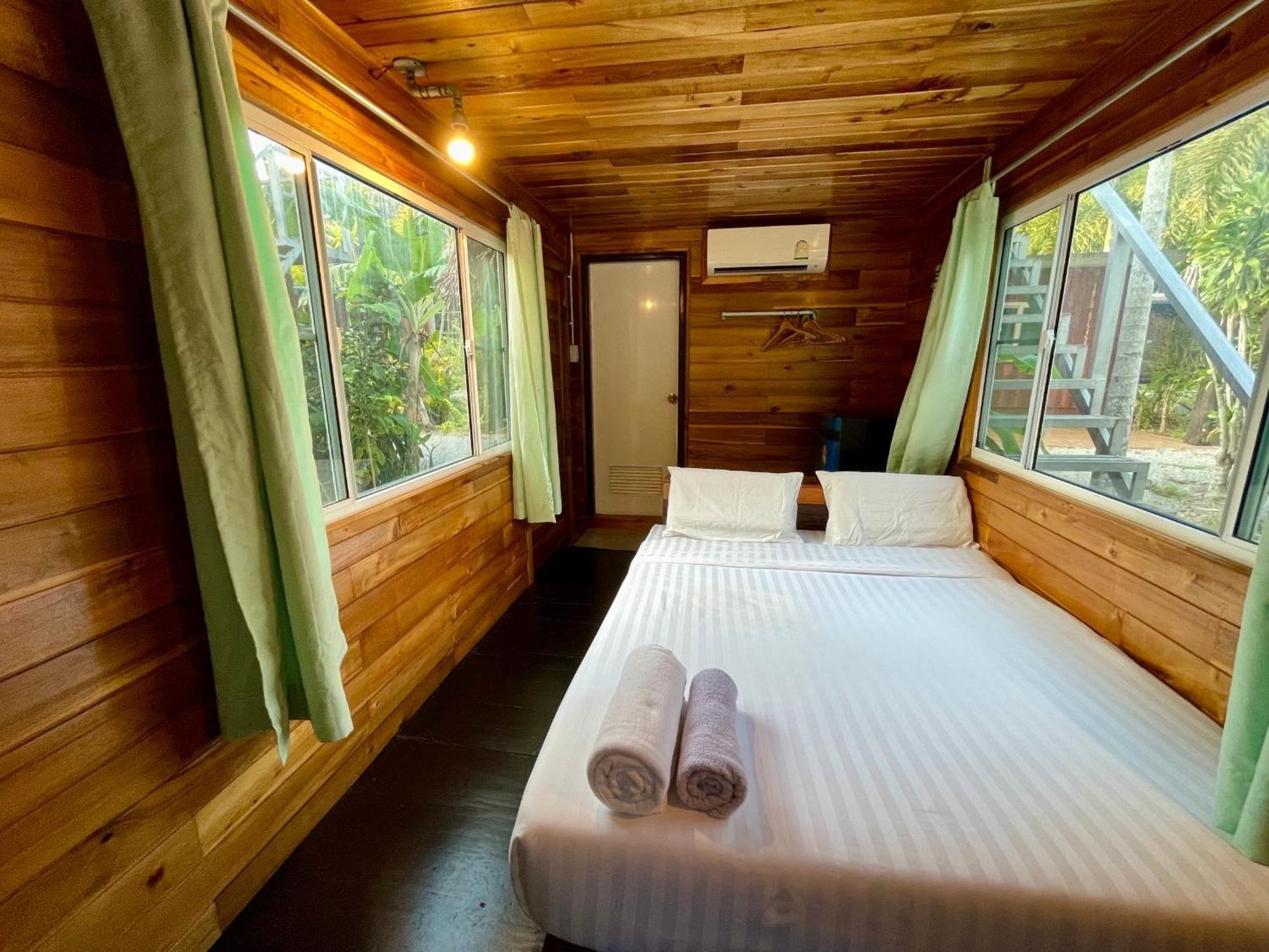 The Camper Lodge Khao Sok Ban Bang Bon Exteriér fotografie